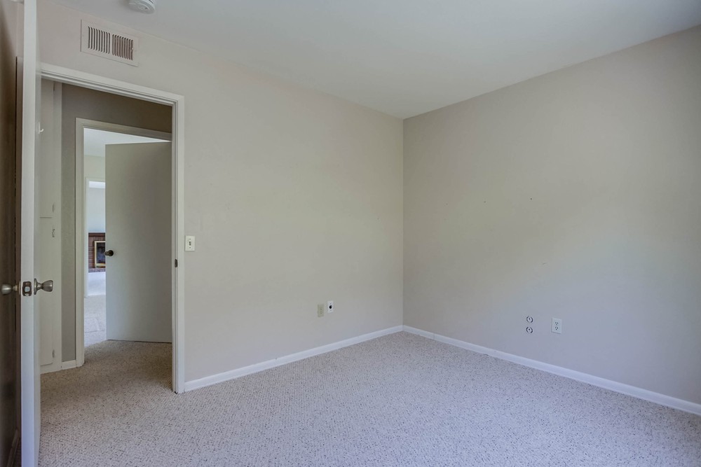 Virtual tour photo 37 of 53 for 11239 Linares St