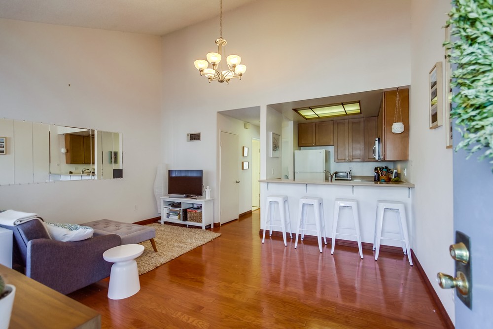Virtual tour photo 8 of 31 for 1124 Eureka St #22
