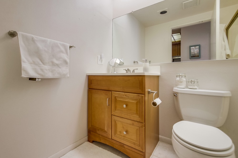 Virtual tour photo 28 of 31 for 1124 Eureka St #22