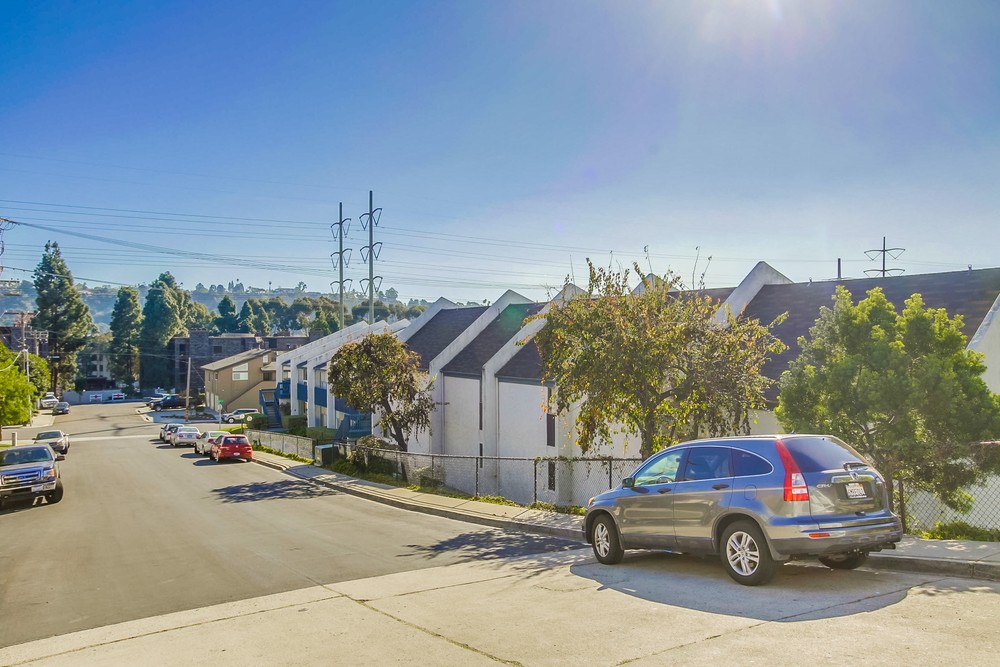 Virtual tour photo 32 of 31 for 1124 Eureka St #22