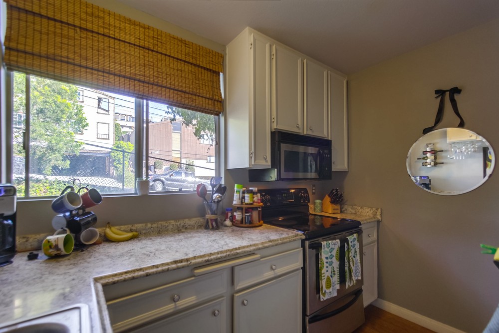 Virtual tour photo 15 of 32 for 1124 Eureka St #42