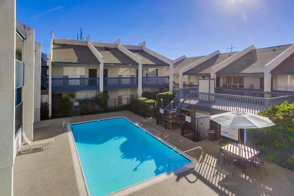 Virtual tour photo 26 of 32 for 1124 Eureka St #42