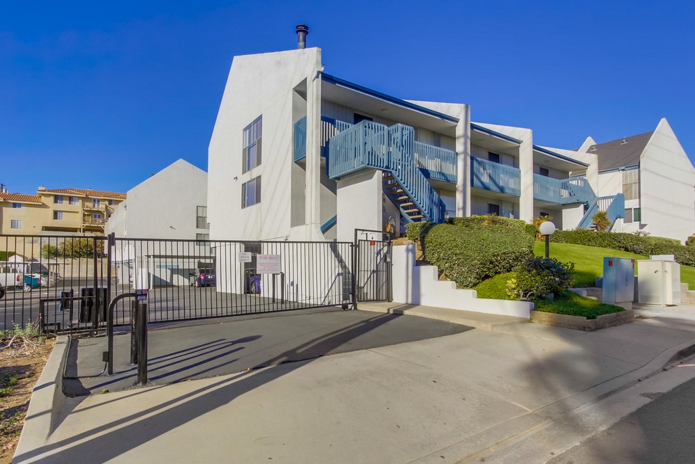 Virtual tour photo 31 of 32 for 1124 Eureka St #42
