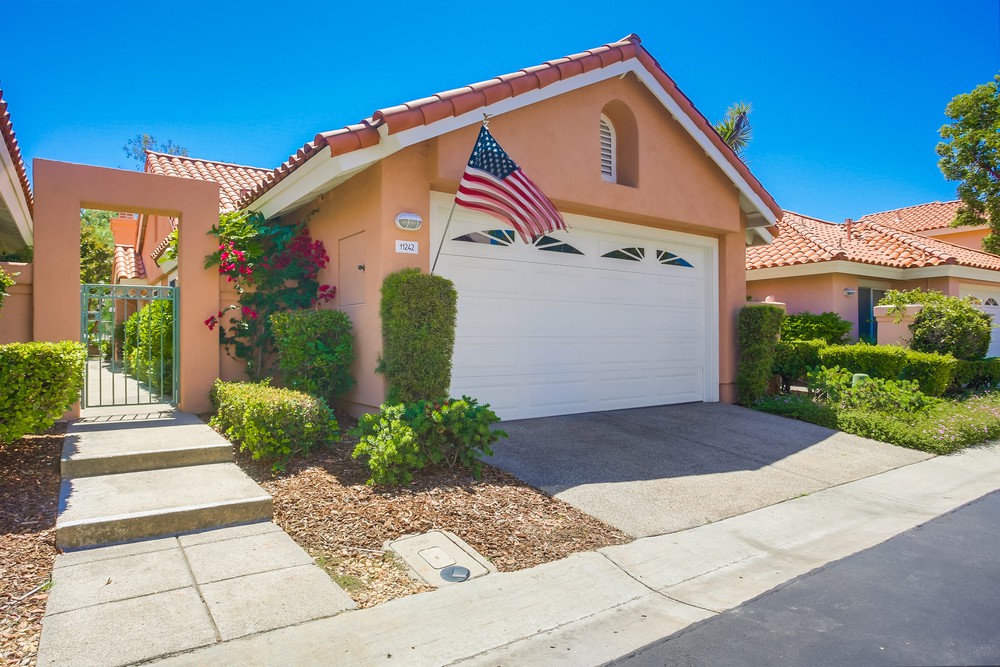 Virtual tour photo 1 of 61 for 11242 Caminito Corriente