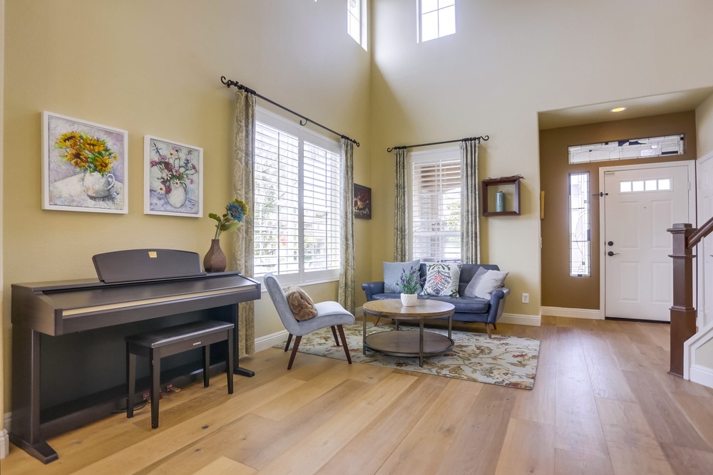 Virtual tour photo 11 of 70 for 11243 Corte Isabelino