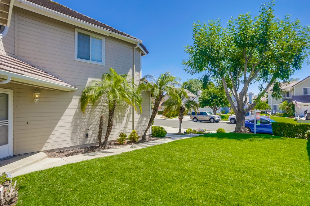 Virtual tour photo 7 of 51 for 11252 Woodrush Ln