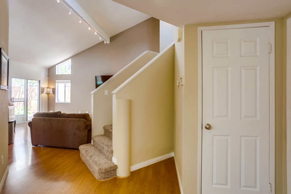 Virtual tour photo 10 of 51 for 11252 Woodrush Ln