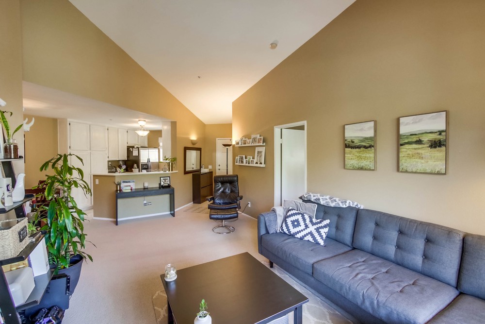 Virtual tour photo 4 of 32 for 11255 Affinity Ct UNIT 100