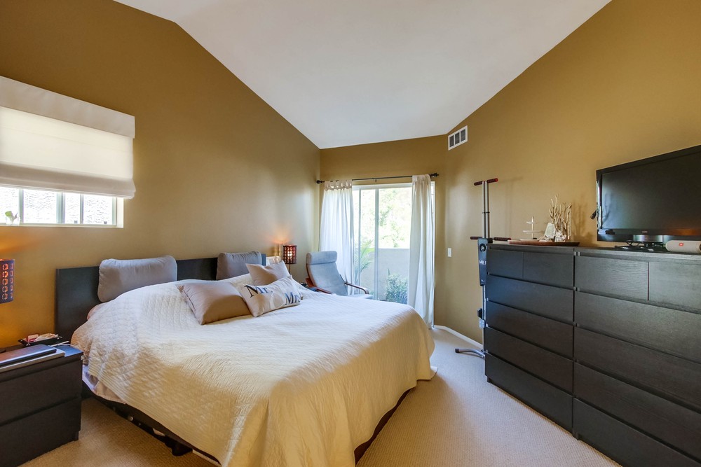 Virtual tour photo 12 of 32 for 11255 Affinity Ct UNIT 100