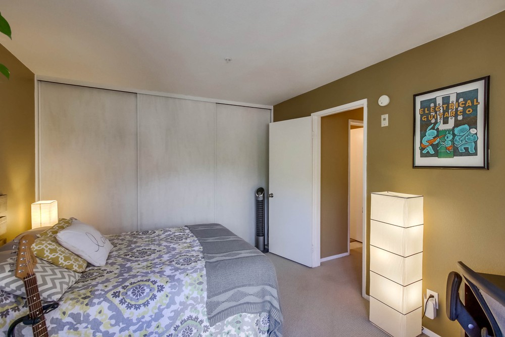 Virtual tour photo 20 of 32 for 11255 Affinity Ct UNIT 100