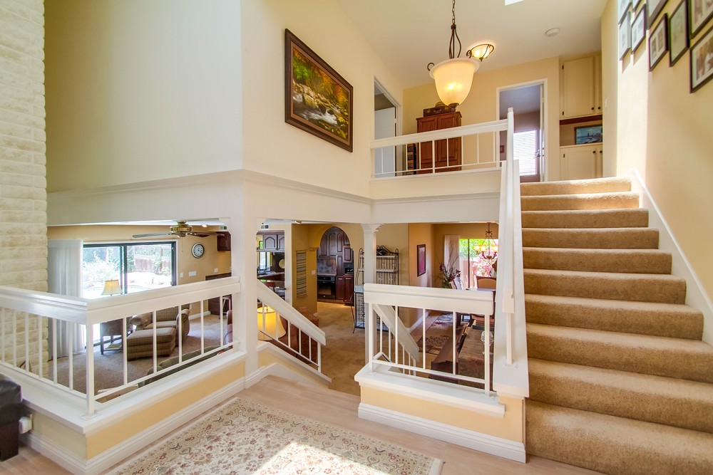 Virtual tour photo 9 of 66 for 11255 Forestview Ln
