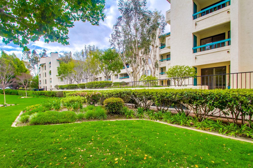 Virtual tour photo 3 of 47 for 11255 Tierrasanta Blvd #69