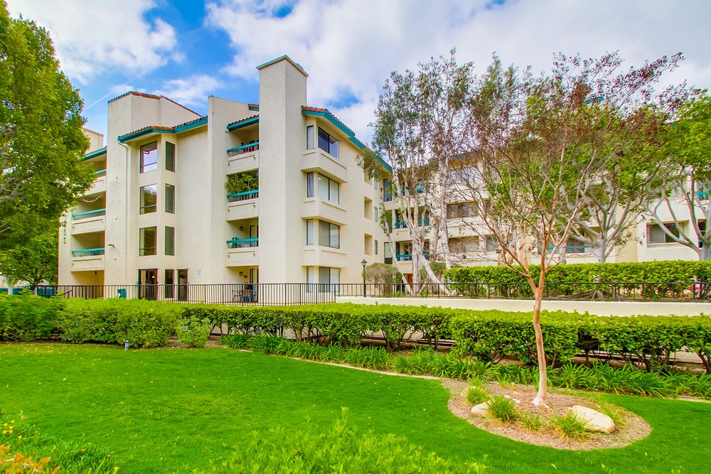 Virtual tour photo 4 of 47 for 11255 Tierrasanta Blvd #69