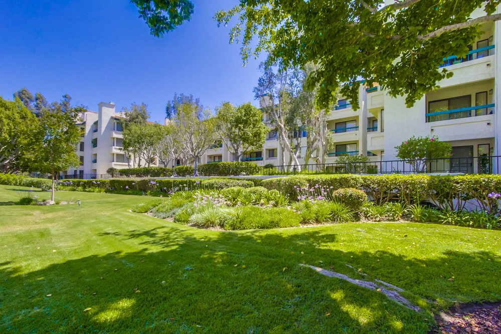 Virtual tour photo 5 of 43 for 11255 Tierrasanta Blvd #74