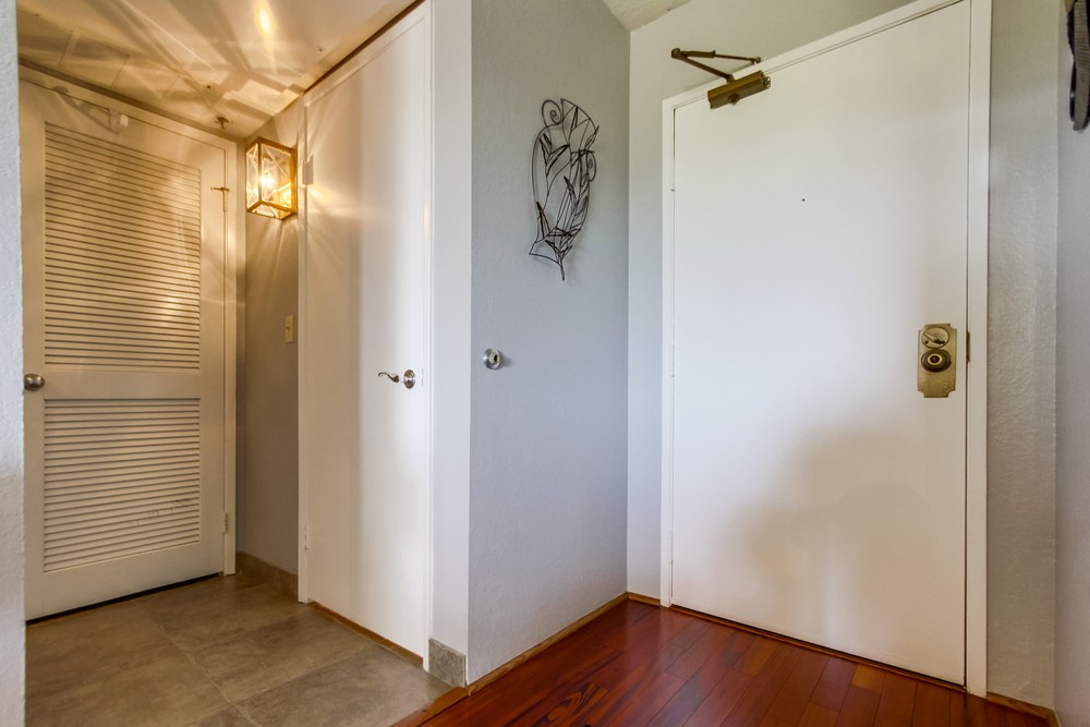Virtual tour photo 11 of 43 for 11255 Tierrasanta Blvd #74