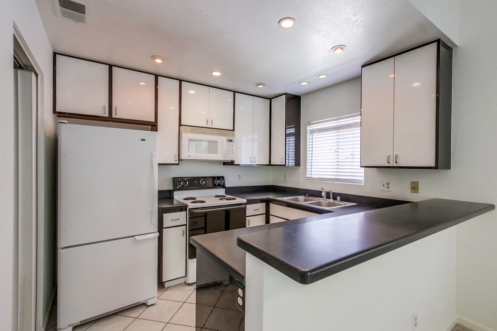 Virtual tour photo 9 of 27 for 11259 Avenida De Los Lobos unit H