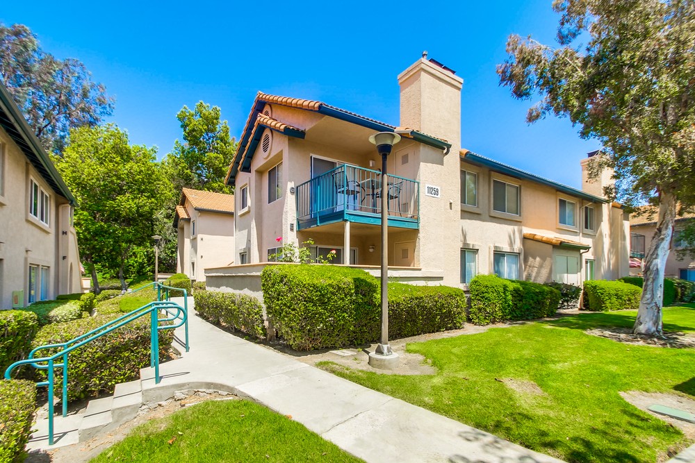 Virtual tour photo 1 of 40 for 11259 Avenida De Los Lobos
