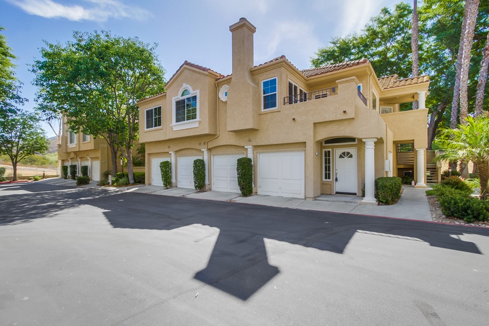 Virtual tour photo 1 of 40 for 11272 Portobelo Dr