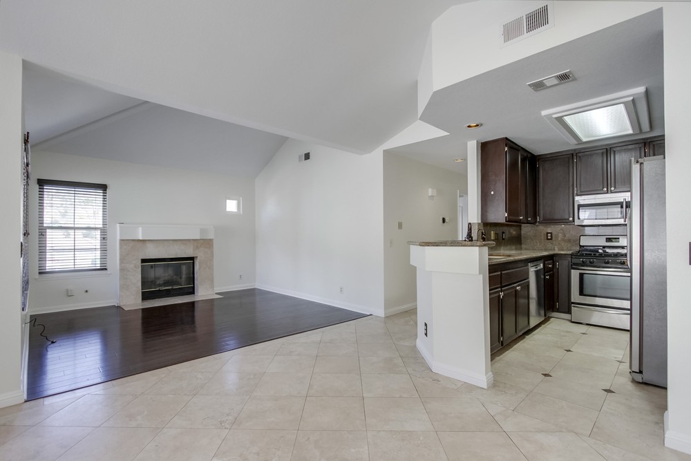 Virtual tour photo 10 of 40 for 11272 Portobelo Dr