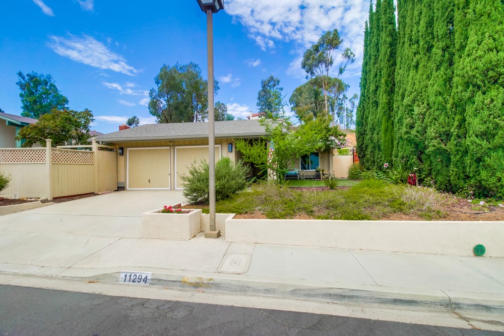 Virtual tour photo 3 of 45 for 11294 Red Cedar Dr