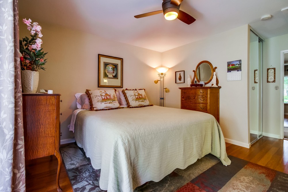 Virtual tour photo 19 of 45 for 11294 Red Cedar Dr