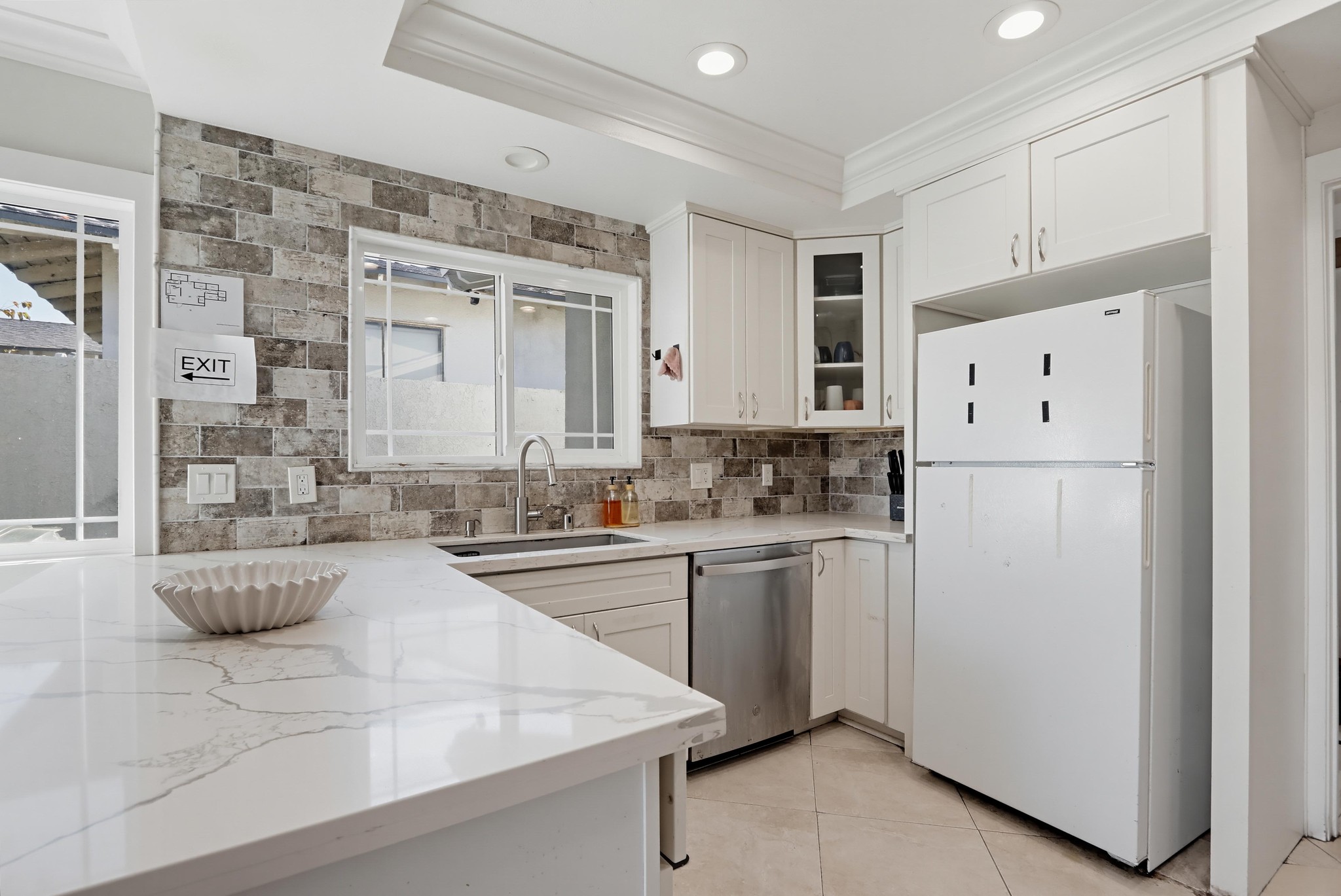Virtual tour photo 16 of 55 for 113 W Wilken Way