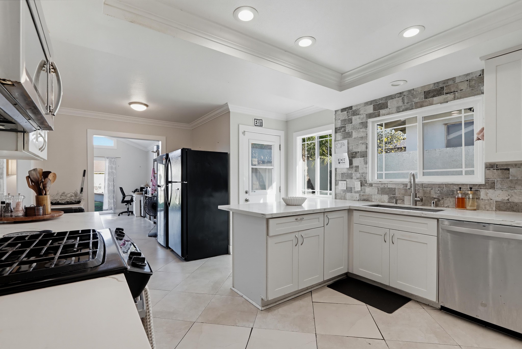 Virtual tour photo 18 of 55 for 113 W Wilken Way