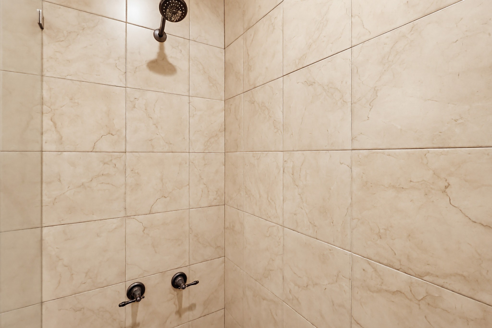 Virtual tour photo 31 of 52 for 1130 E Appleton St