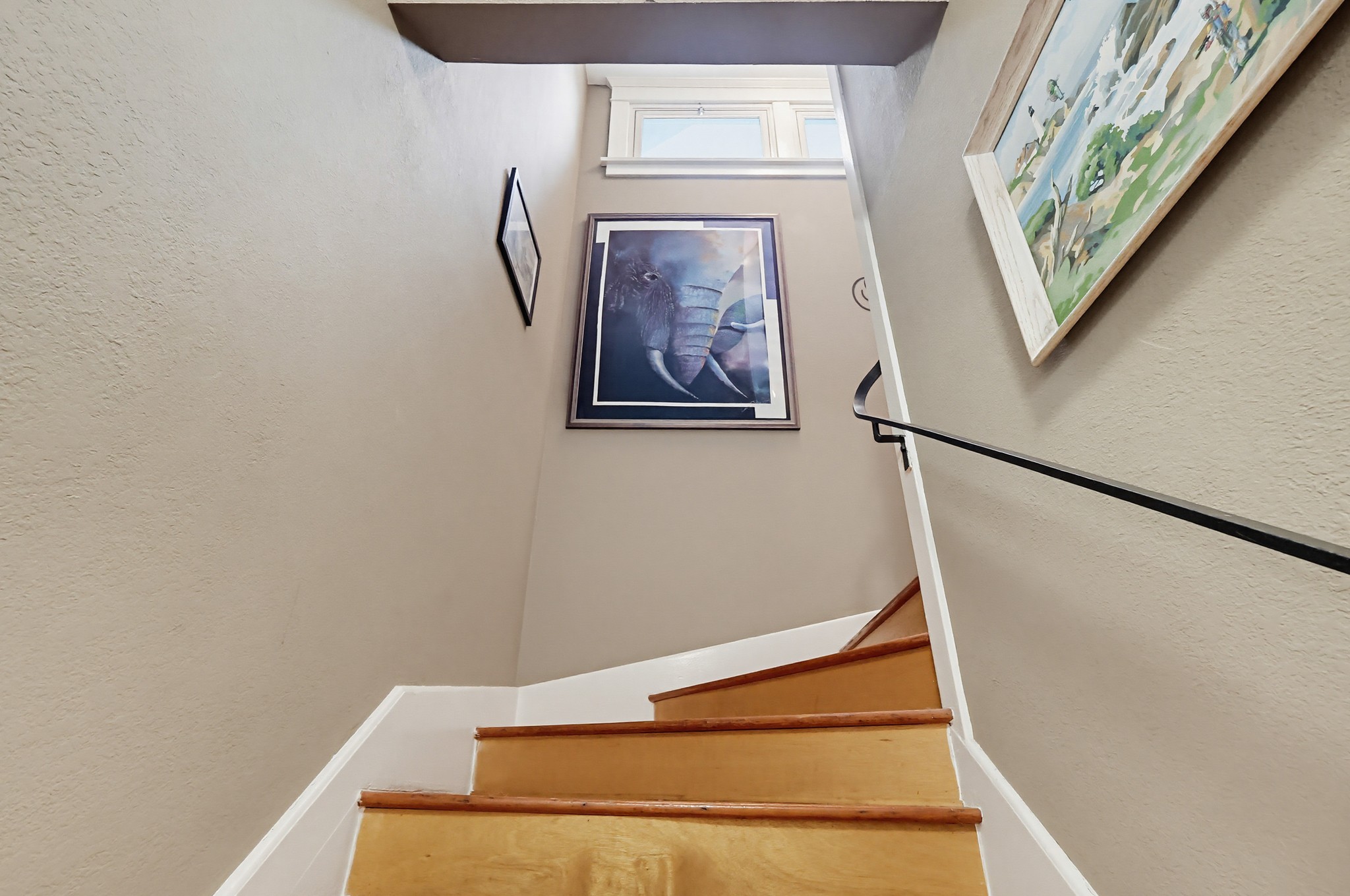 Virtual tour photo 37 of 52 for 1130 E Appleton St