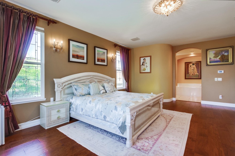 Virtual tour photo 44 of 86 for 11304 McBurney Ridge Ln