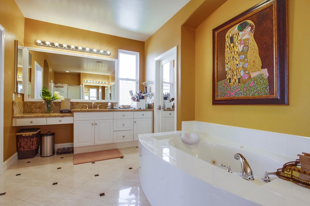 Virtual tour photo 49 of 86 for 11304 McBurney Ridge Ln