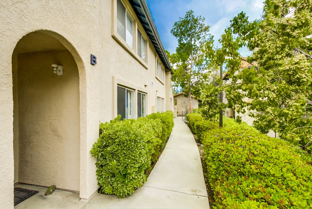 Virtual tour photo 4 of 33 for 11305 Avenida De Los Lobos b