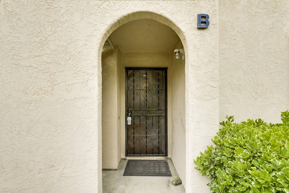 Virtual tour photo 5 of 33 for 11305 Avenida De Los Lobos b