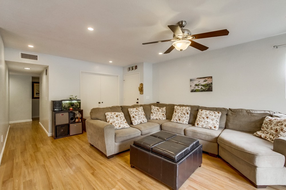 Virtual tour photo 8 of 33 for 11305 Avenida De Los Lobos b
