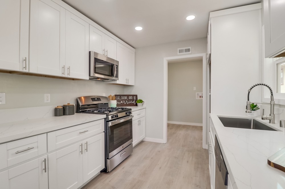 Virtual tour photo 19 of 51 for 1131 Bollenbacher St