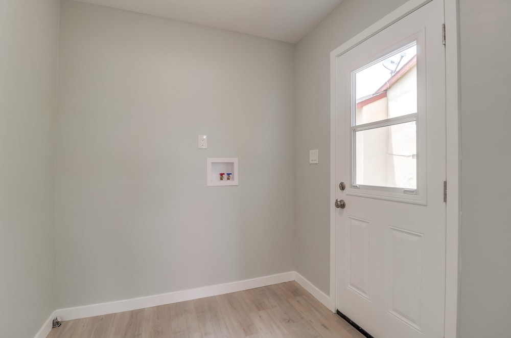Virtual tour photo 41 of 51 for 1131 Bollenbacher St