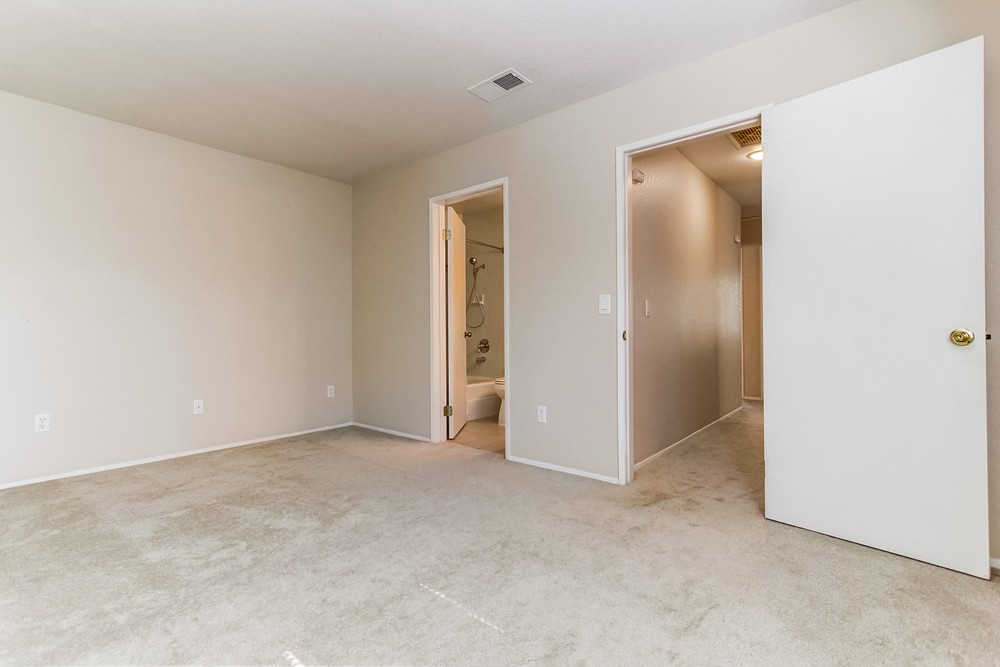 Virtual tour photo 32 of 48 for 11313 Avenida De Los Lobos g