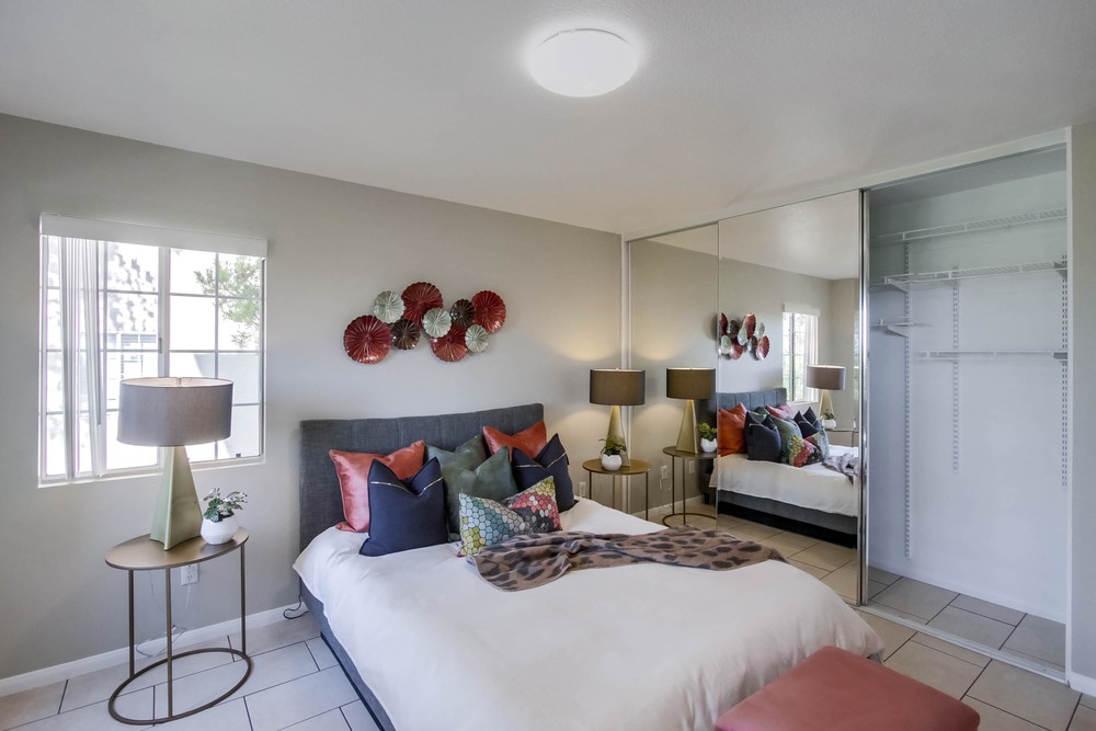 Virtual tour photo 22 of 38 for 11315 Affinity Ct UNIT 142