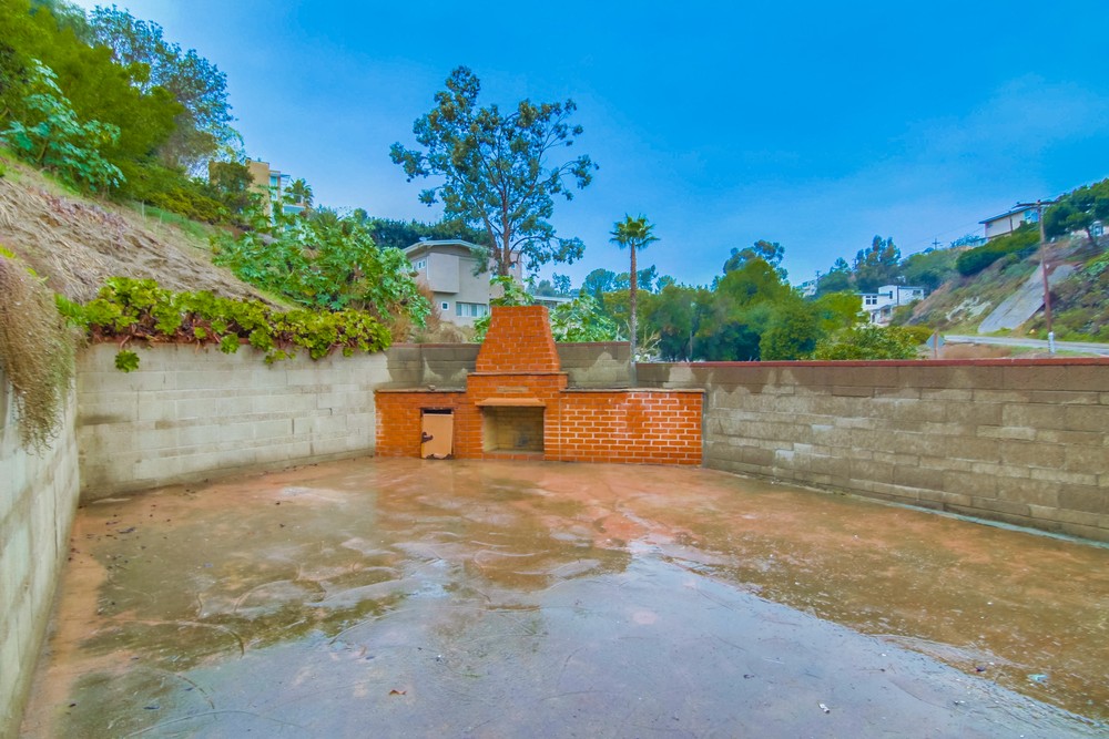 Virtual tour photo 25 of 26 for 1132 Sassafras St