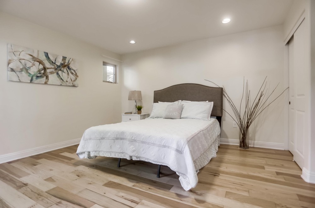 Virtual tour photo 22 of 47 for 1133 Felspar St