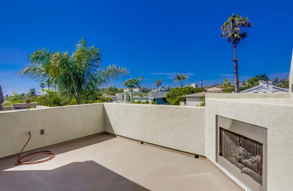 Virtual tour photo 40 of 47 for 1133 Felspar St
