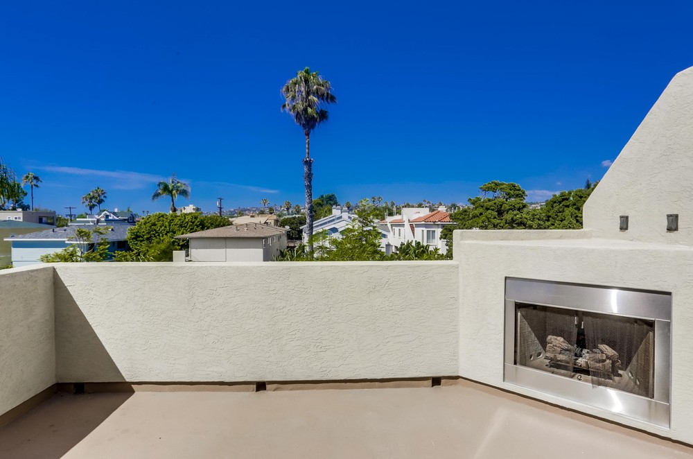 Virtual tour photo 41 of 47 for 1133 Felspar St
