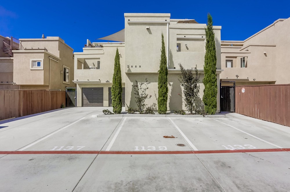 Virtual tour photo 48 of 47 for 1133 Felspar St