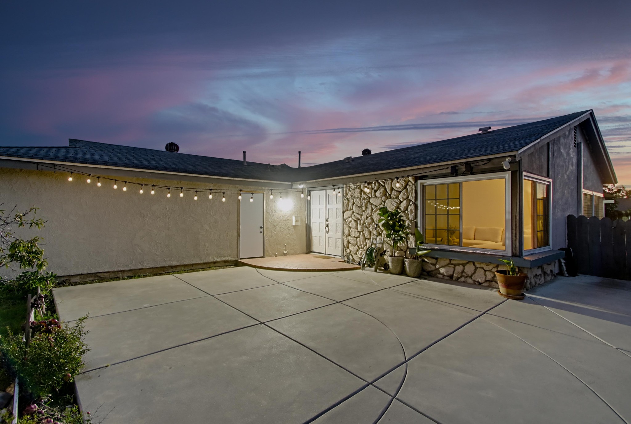 Virtual tour photo 6 of 48 for 11342 Calle Dario