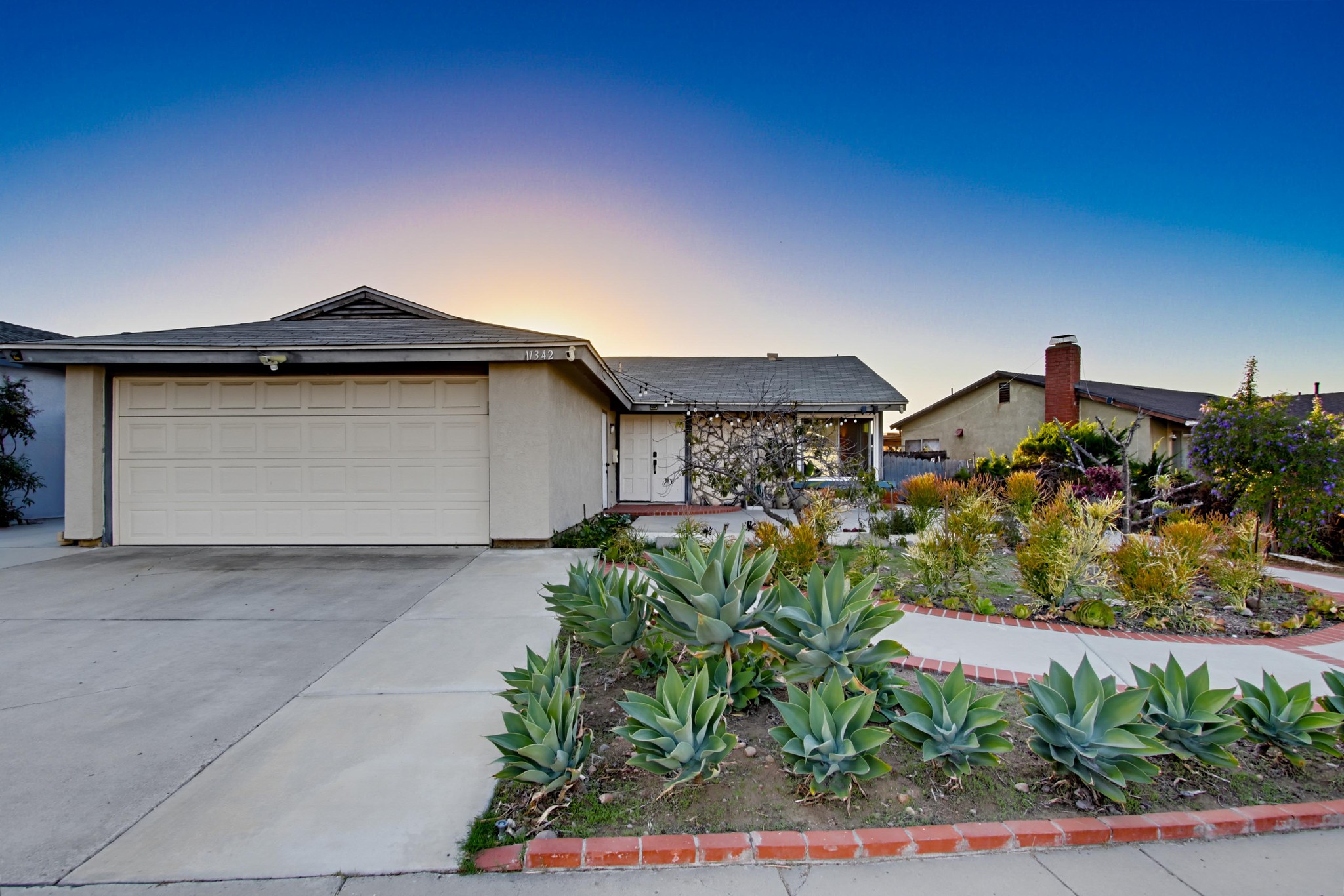Virtual tour photo 37 of 48 for 11342 Calle Dario