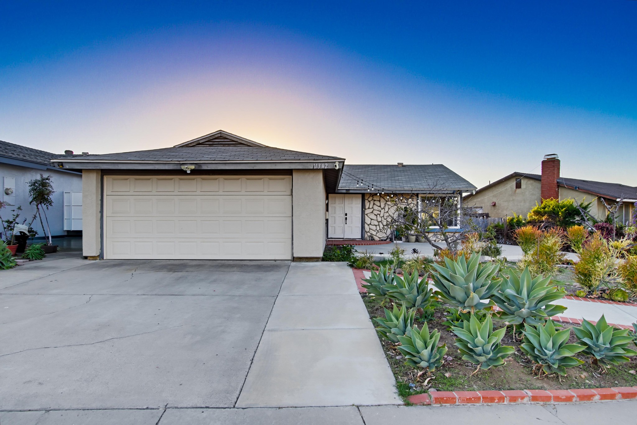 Virtual tour photo 38 of 48 for 11342 Calle Dario