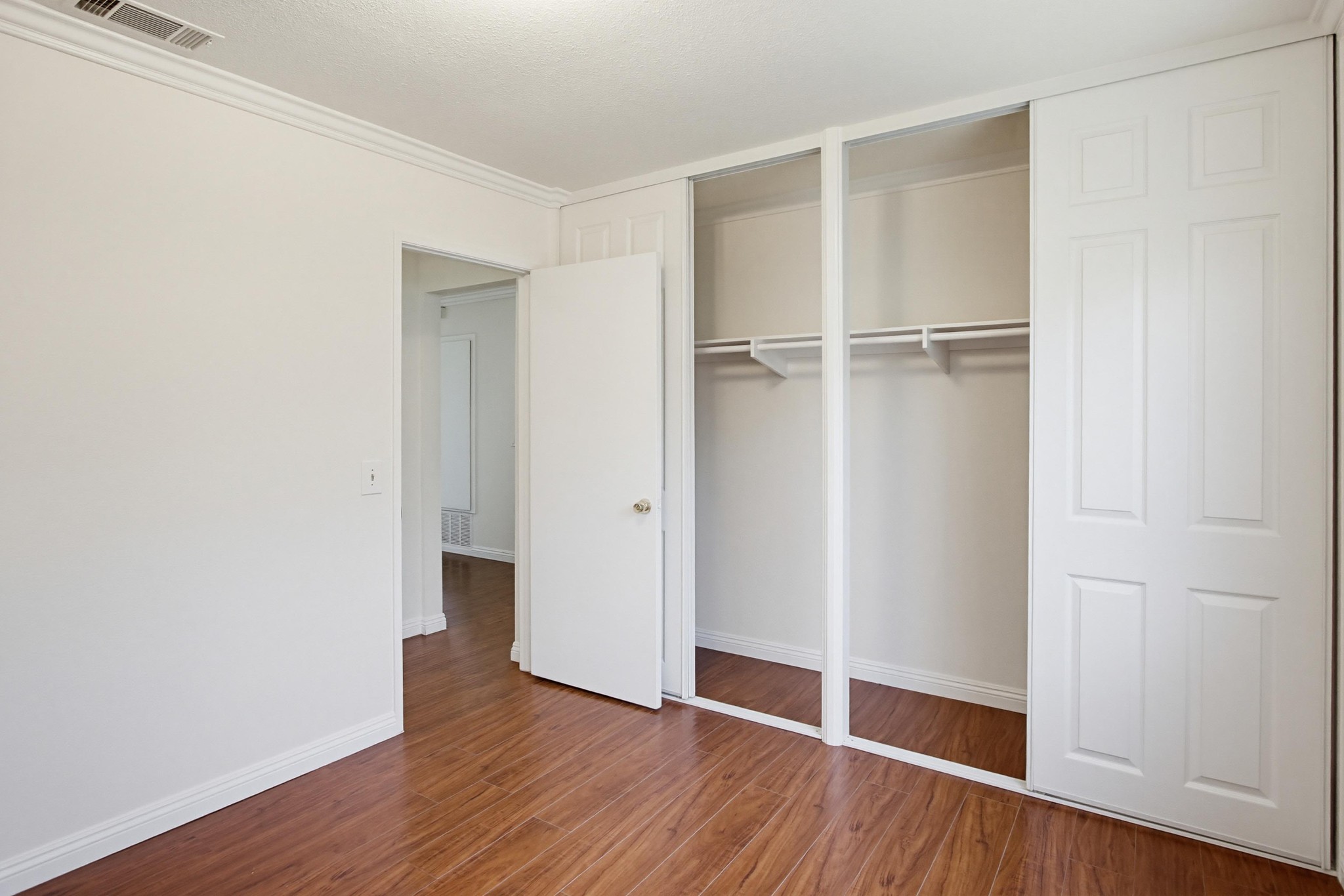 Virtual tour photo 25 of 37 for 11344 Kelowna Rd