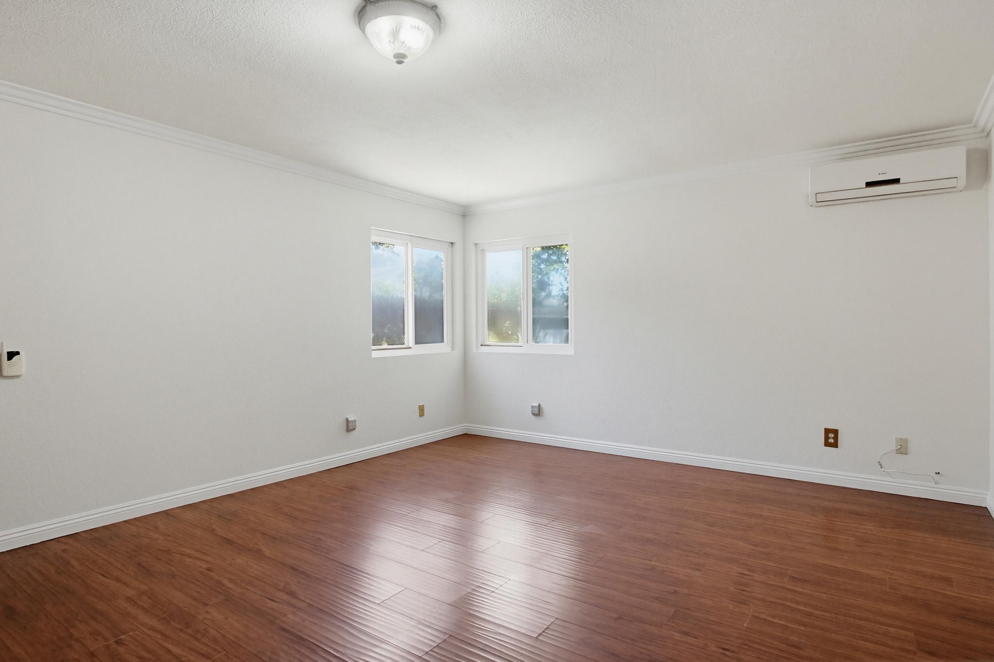 Virtual tour photo 26 of 37 for 11344 Kelowna Rd