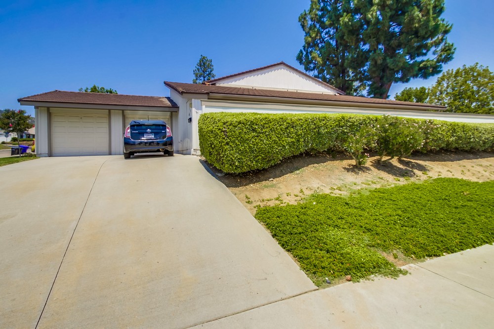 Virtual tour photo 3 of 45 for 11348 Poblado Rd
