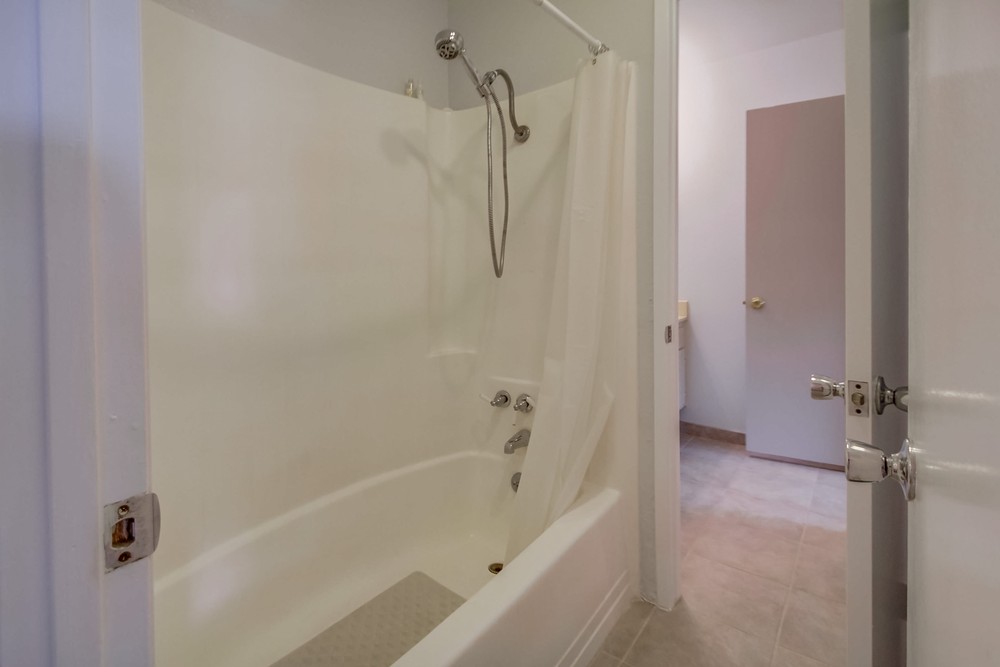 Virtual tour photo 32 of 45 for 11348 Poblado Rd